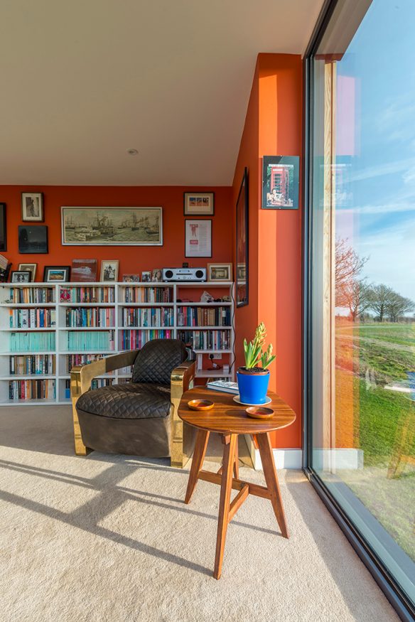 seating area with floor to ceiling glazing