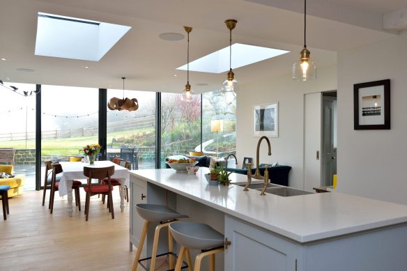 kitchen dining area with modern kitchen island