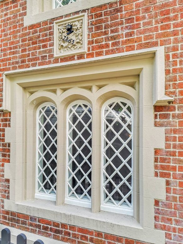 detail photo of window with stone arches